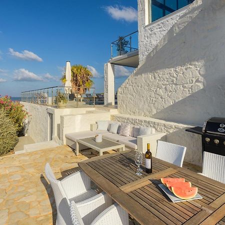 Villa Anton By Cura Villas Collection カラタス エクステリア 写真