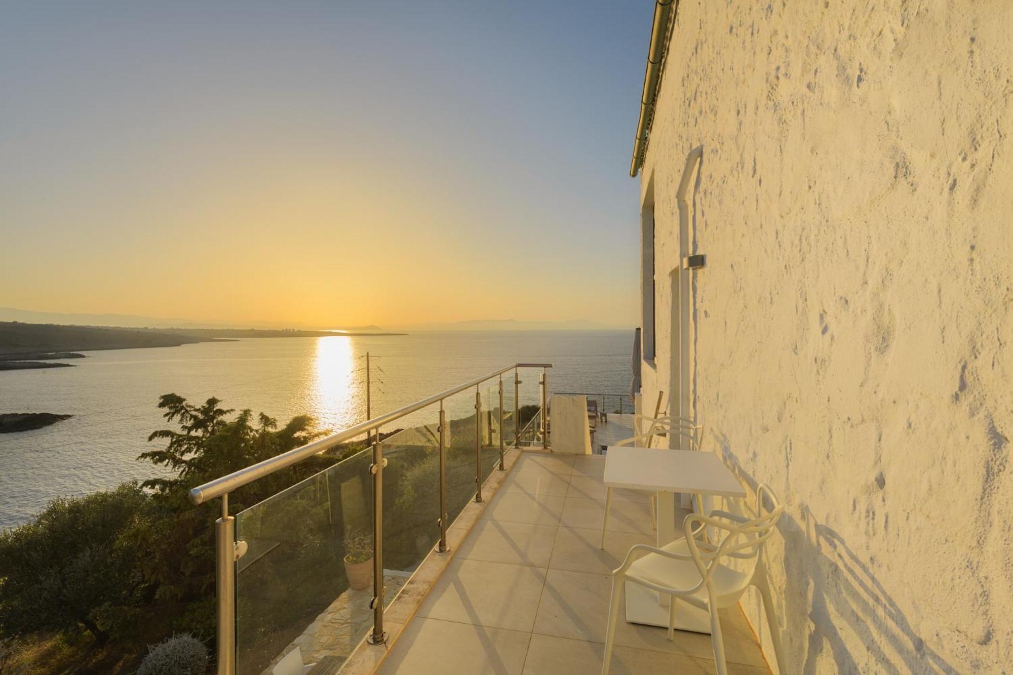 Villa Anton By Cura Villas Collection カラタス エクステリア 写真